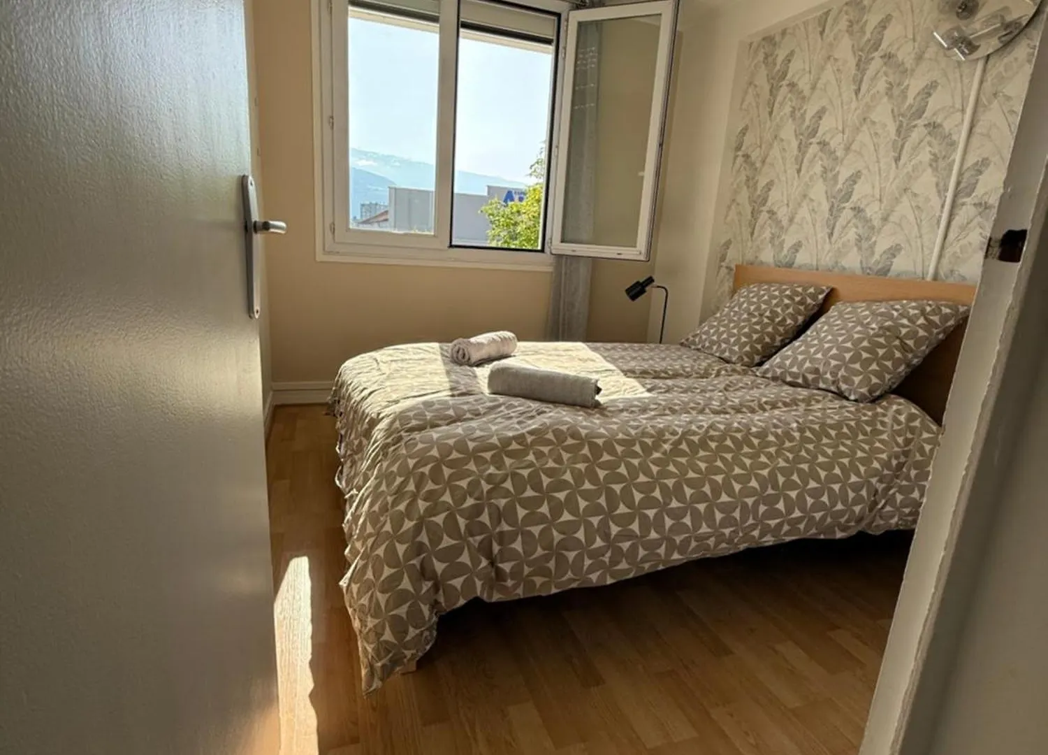 Superbe Duplex Avec Parking Gratuit Apartment Grenoble
