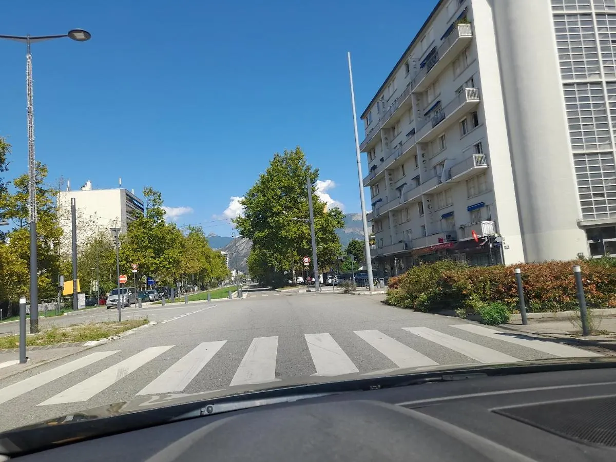 Superbe Duplex Avec Parking Gratuit Apartment Grenoble